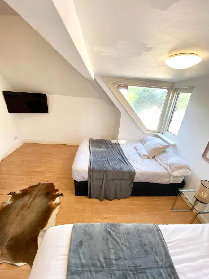 Penthouse Studio With 2 Double Beds & Smart Tv. Great London Locationアパートメント エクステリア 写真